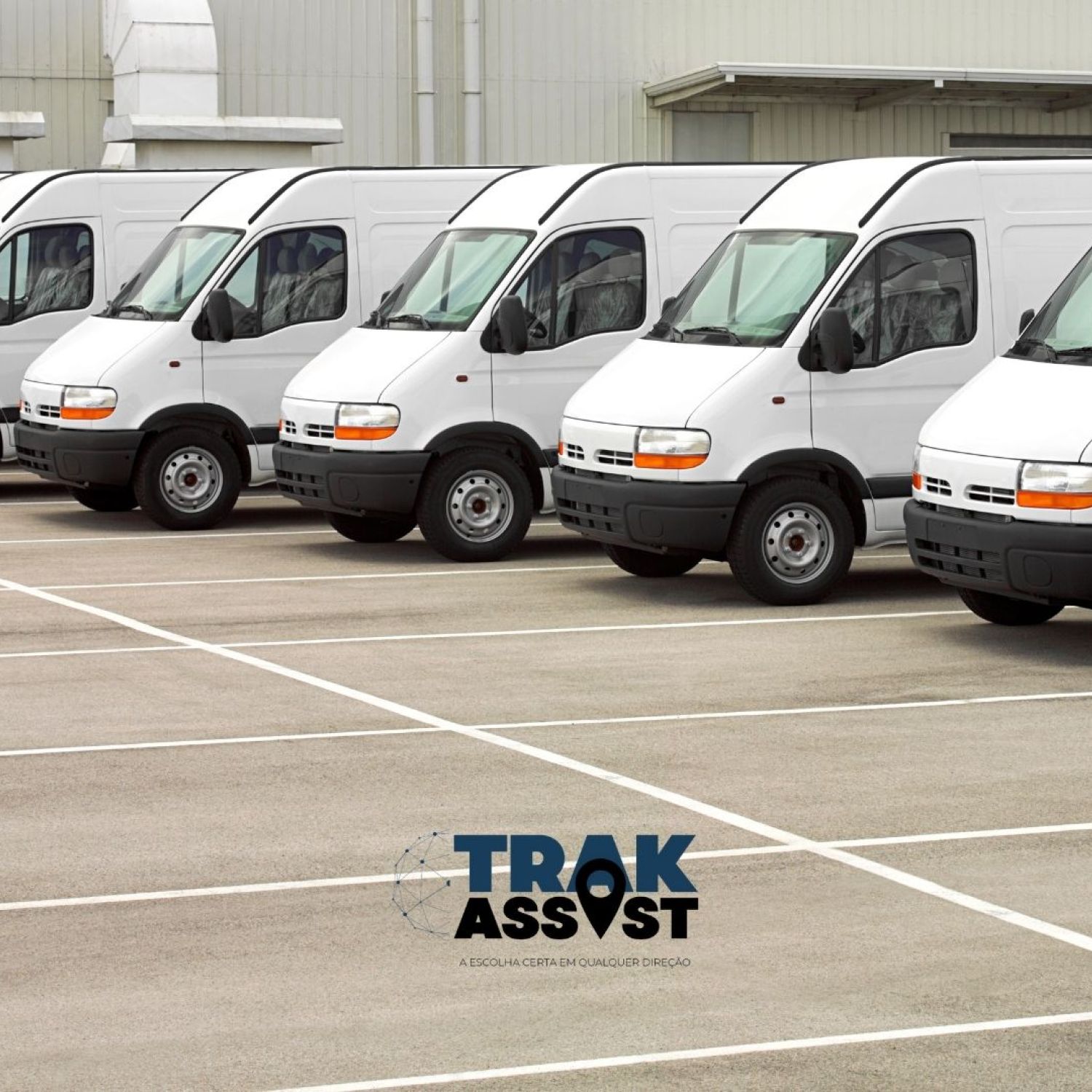 Homem vestindo camisa branca, em